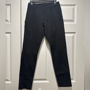 BYLT Men’s Everyday Pant 2.0 Slim Fit (30)